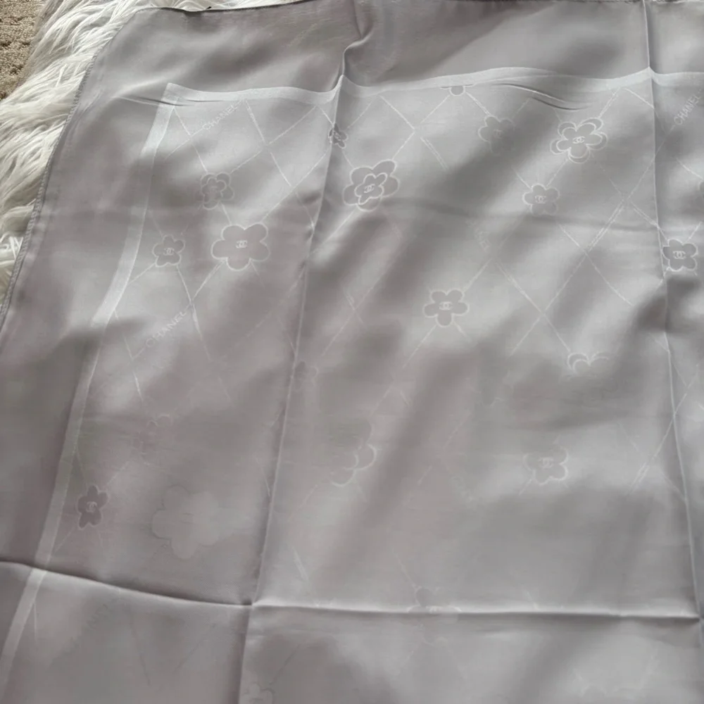 Chanel gray solid square classic scarf 35x35 ‼️LAST ONE LEFT
